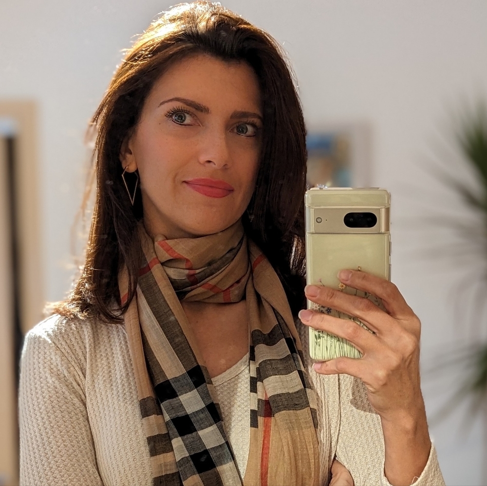 Meet your Posher, Joanna